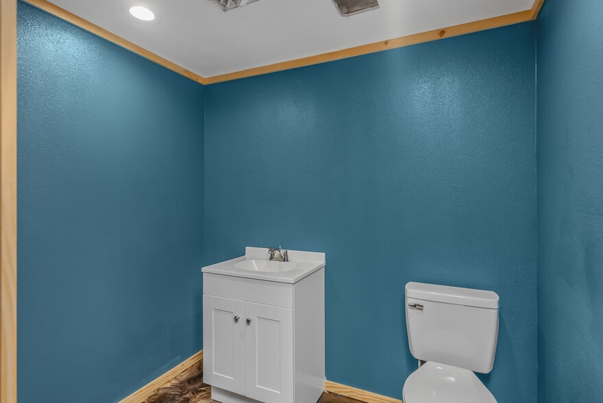 14613 Hwy 2, Shongaloo, LA for sale - Interior Photo - Image 2 of 19