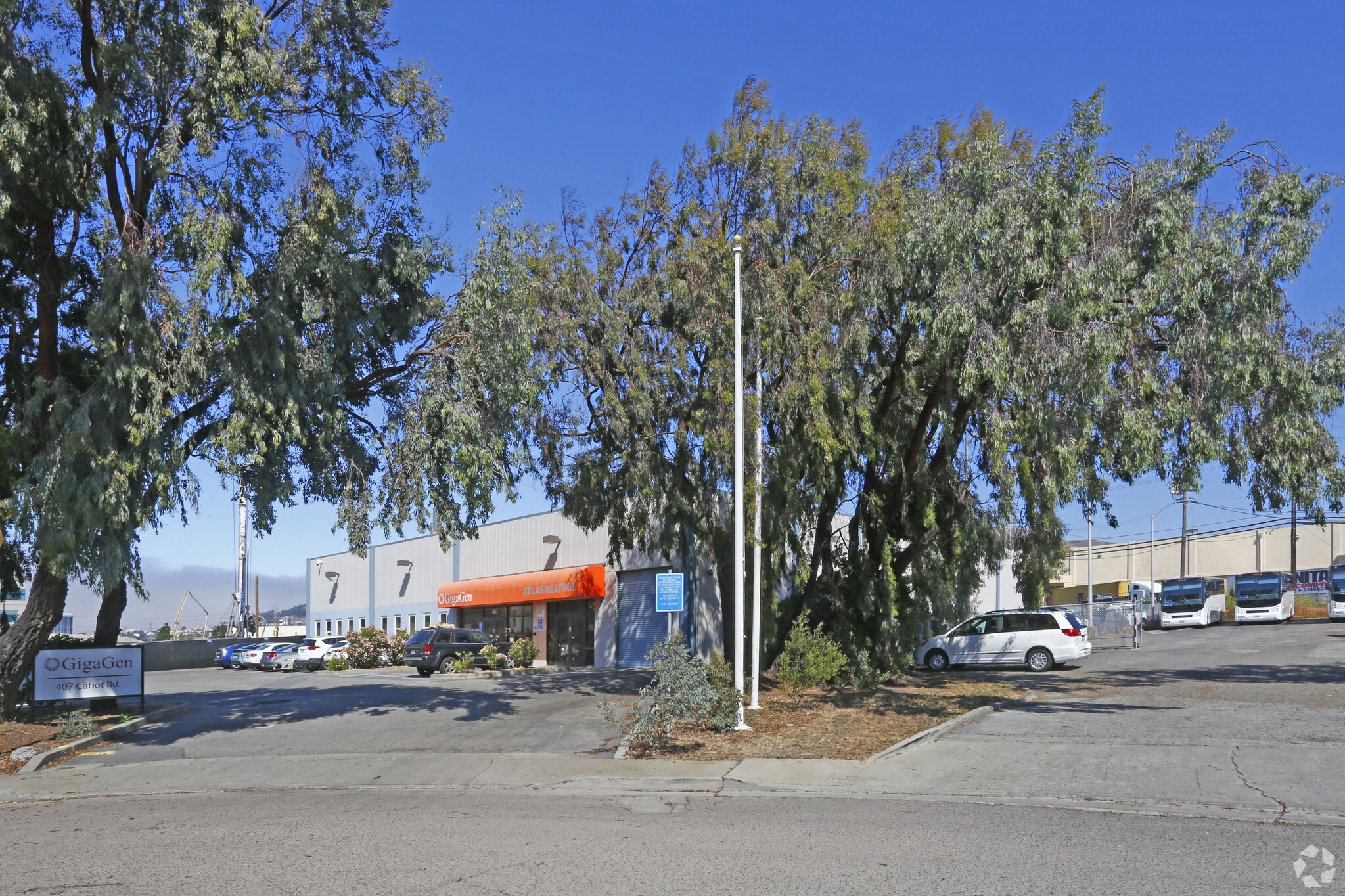 407 Cabot Rd, South San Francisco, CA for lease Primary Photo- Image 1 of 6