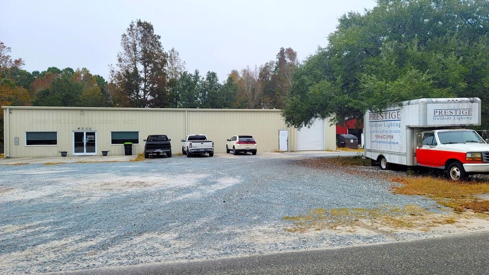 4646 Maple Hill Rd SW, Shallotte, NC à louer - Photo du bâtiment - Image 2 de 3