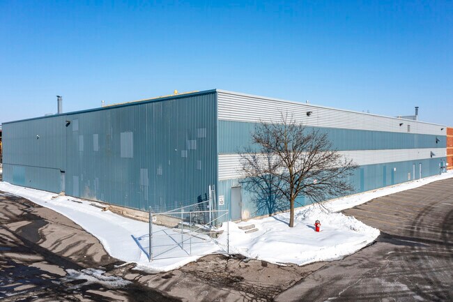 Plus de détails pour 2130 Williams Pky, Brampton, ON - Industriel à louer