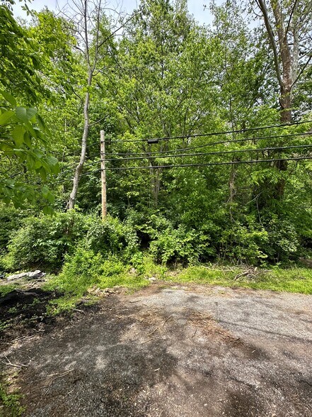 3724 Washington st, Charleston, WV à vendre - Photo du bâtiment - Image 3 de 3