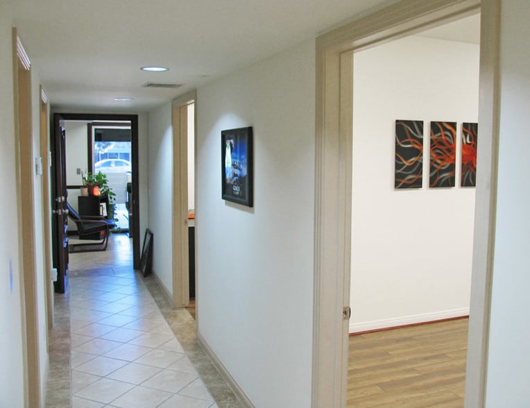 12043 Jefferson Blvd, Los Angeles, CA for lease - Building Photo - Image 2 of 5
