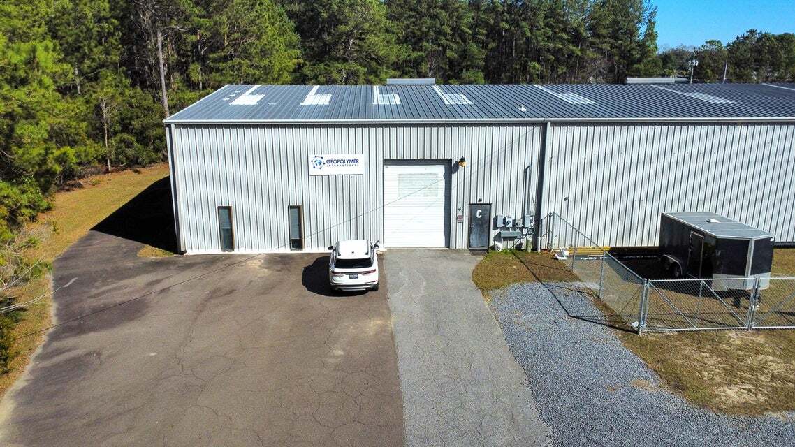 200 Varnfield Dr, Summerville, SC for lease Building Photo- Image 1 of 15