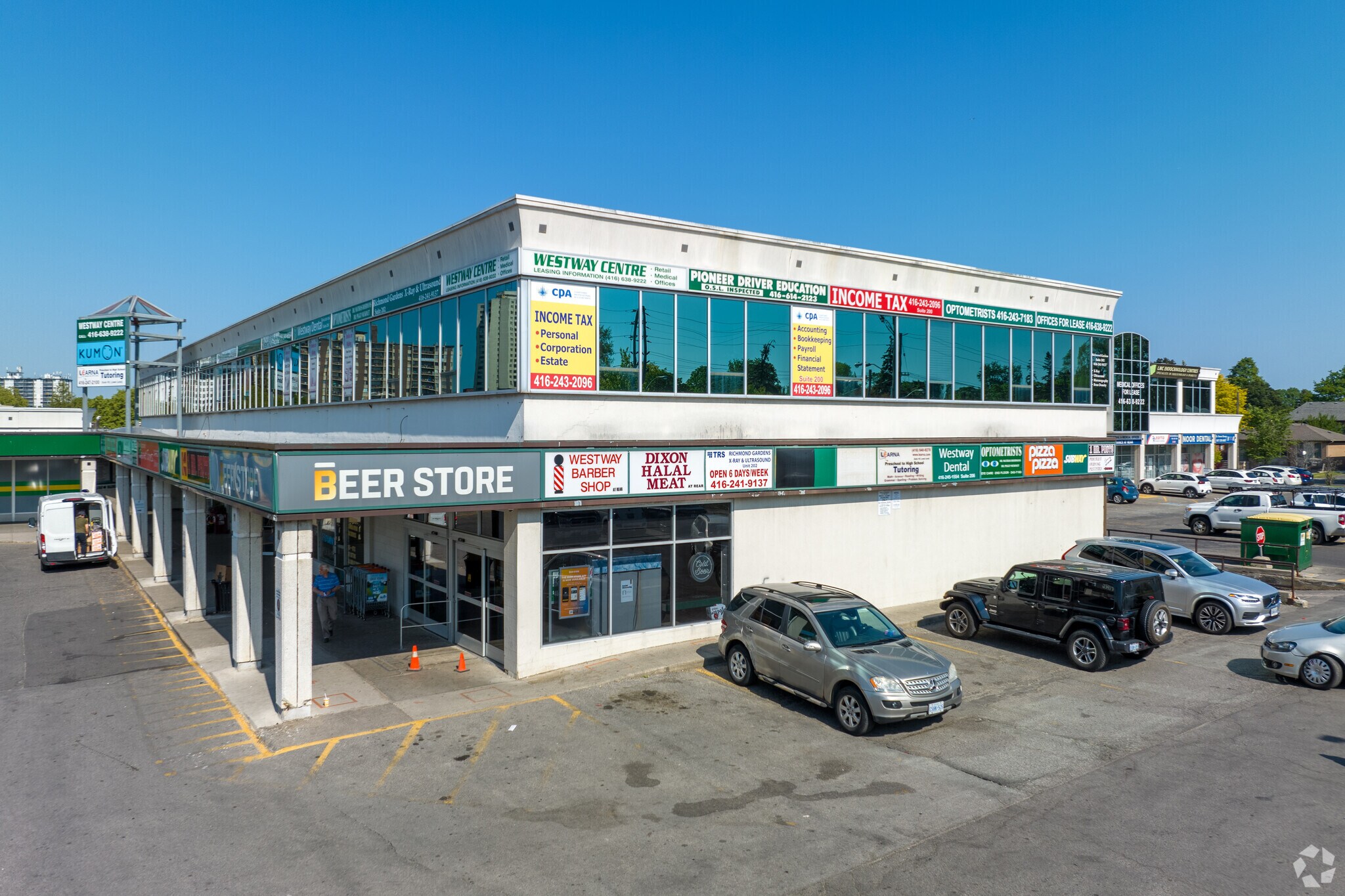 1735 Kipling Ave, Toronto, ON à louer Photo du bâtiment- Image 1 de 11