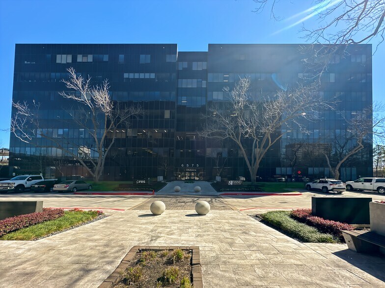 6575 West Loop South, Bellaire, TX à louer - Photo intérieure - Image 2 de 17