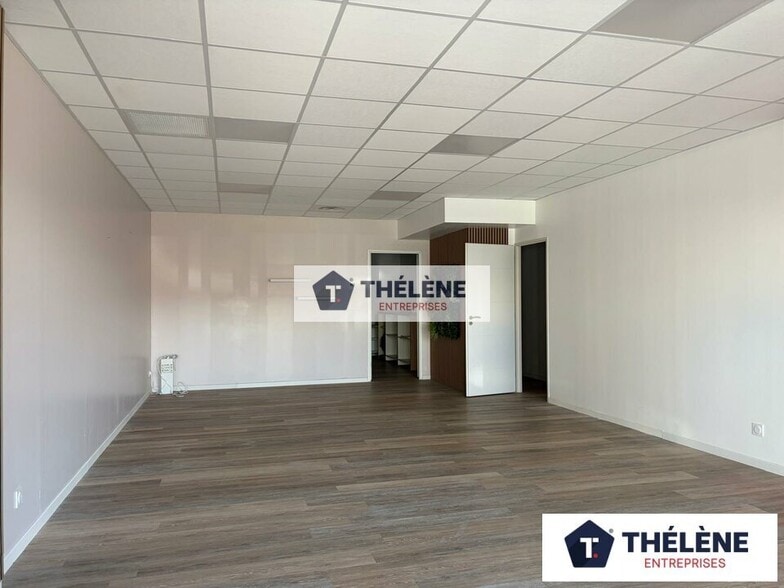 Multifamily in Castelnau-le-Lez for sale - Interior Photo - Image 1 of 6