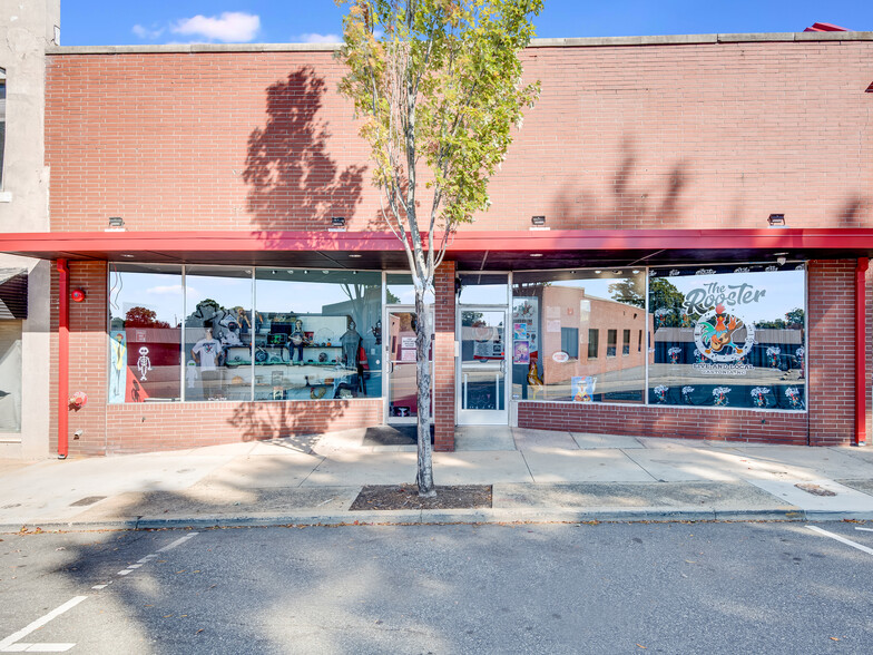 334-338 W Main Ave, Gastonia, NC for sale - Building Photo - Image 1 of 8