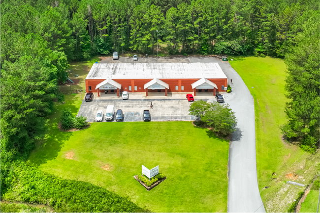 Plus de détails pour 207 Fob James Dr, Valley, AL - Bureau à vendre