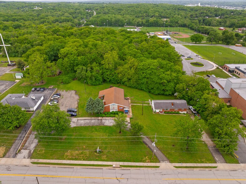 1424 S 55th St, Kansas City, KS à vendre - Photo du bâtiment - Image 3 de 79