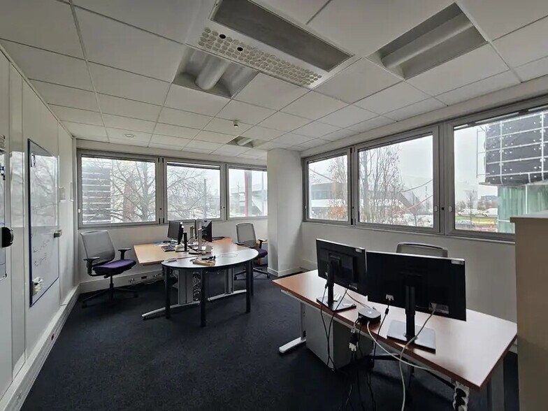 Bureau dans Angers à vendre - Photo du bâtiment - Image 2 de 3