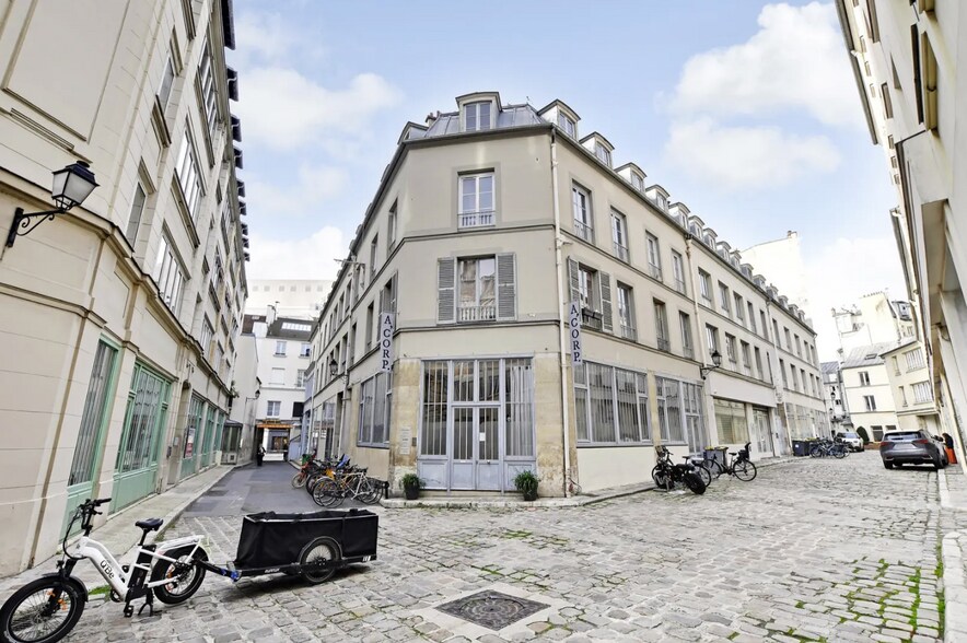 2 Rue de la Roquette, Paris for lease - Primary Photo - Image 1 of 6