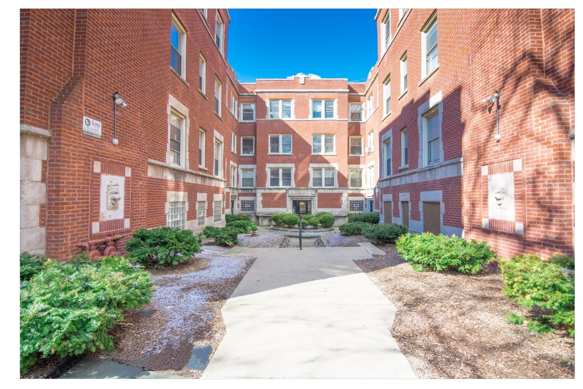 7816 S Cornell Ave, Chicago, IL for sale Building Photo- Image 1 of 6