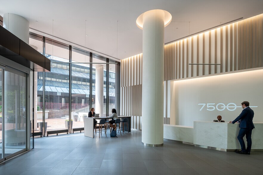 7500 Old Georgetown Rd, Bethesda, MD à louer - Hall d’entrée - Image 3 de 31