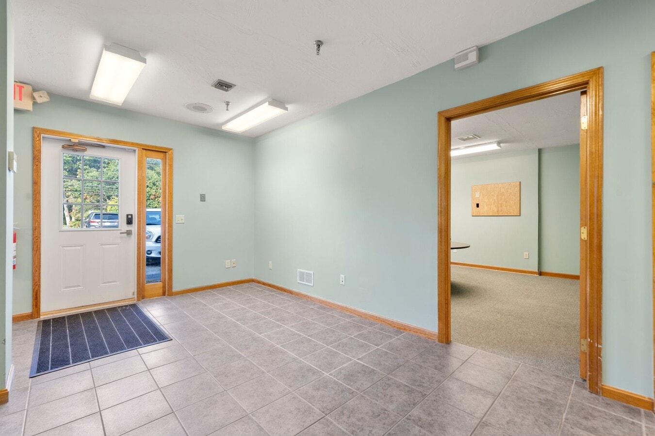 4-6 Barlows Landing Rd, Pocasset, MA 02559 - Unit 15 -  - Interior Photo - Image 2 of 12