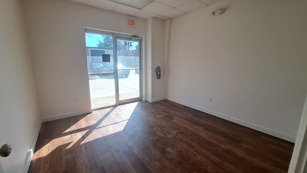 7540 103rd St, Jacksonville, FL à louer - Photo intérieure - Image 3 de 14