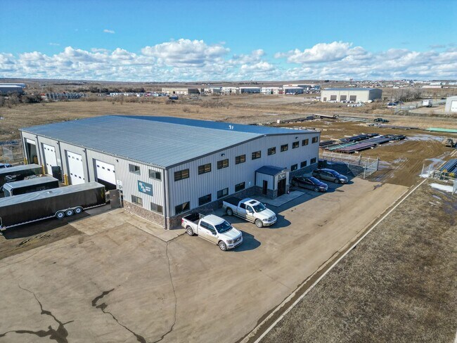 Plus de détails pour 509 Well St, Williston, ND - Industriel à louer