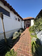 4231 Park Blvd, Oakland, CA for lease Interior Photo- Image 2 of 8