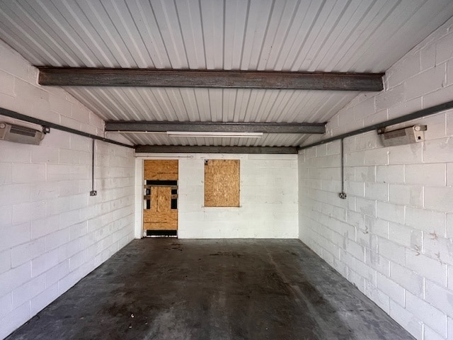 George Holmes Way, Swadlincote for lease - Interior Photo - Image 3 of 3