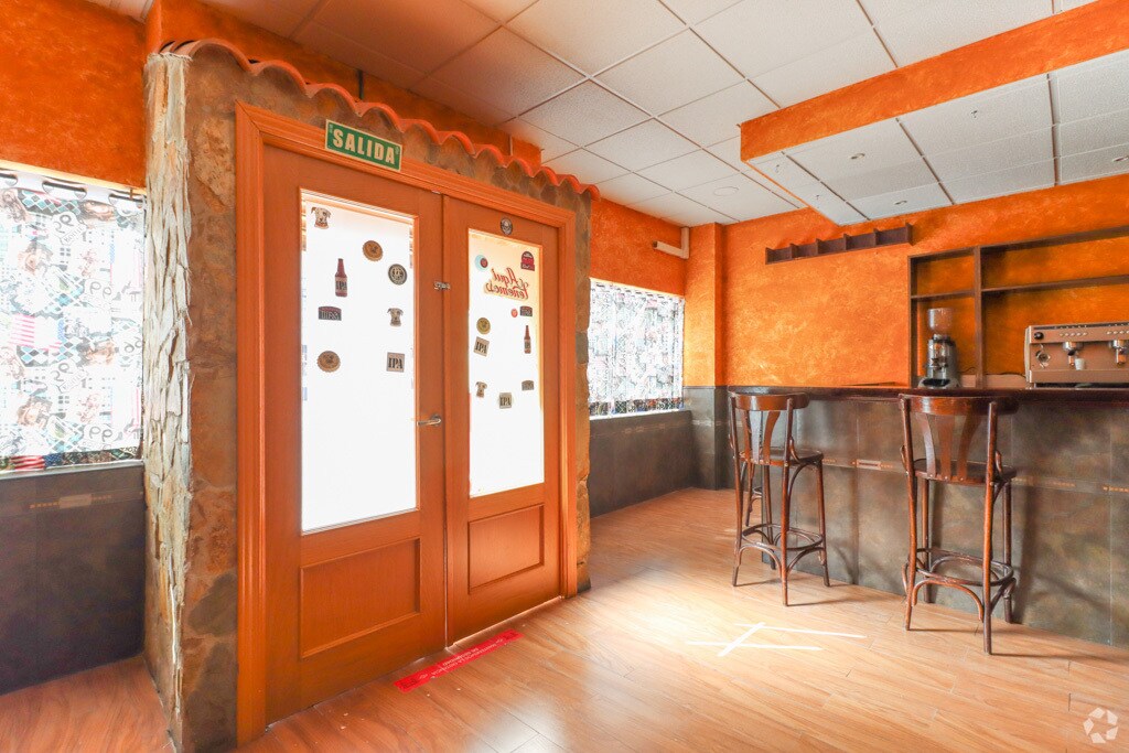 Immeuble residentiel dans Móstoles, Madrid à vendre Photo intérieure- Image 1 de 2