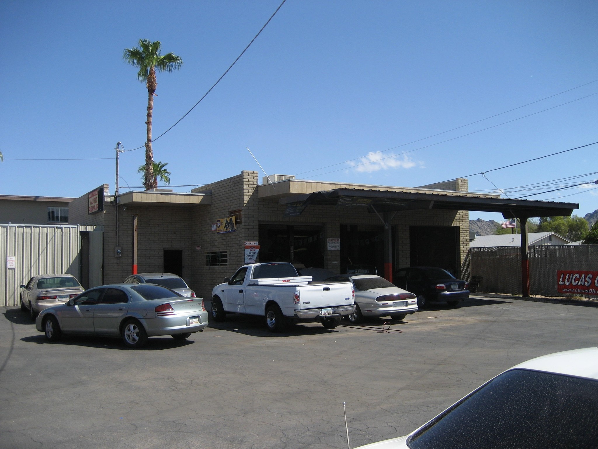 8615-8617 N 7th St, Phoenix, AZ à vendre Photo principale- Image 1 de 1