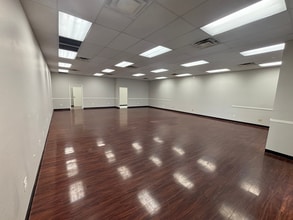 7430 S 48th St, Phoenix, AZ for lease Interior Photo- Image 1 of 6
