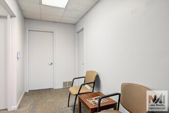 755 9th Ave, Marion, IA à louer Photo intérieure- Image 2 de 7