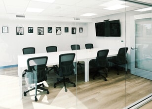 1017 N La Cienega Blvd, West Hollywood, CA à louer Photo intérieure- Image 1 de 11