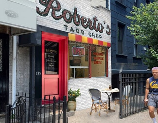 Plus de détails pour 295 Humboldt St, Brooklyn, NY - Commerce de détail à louer