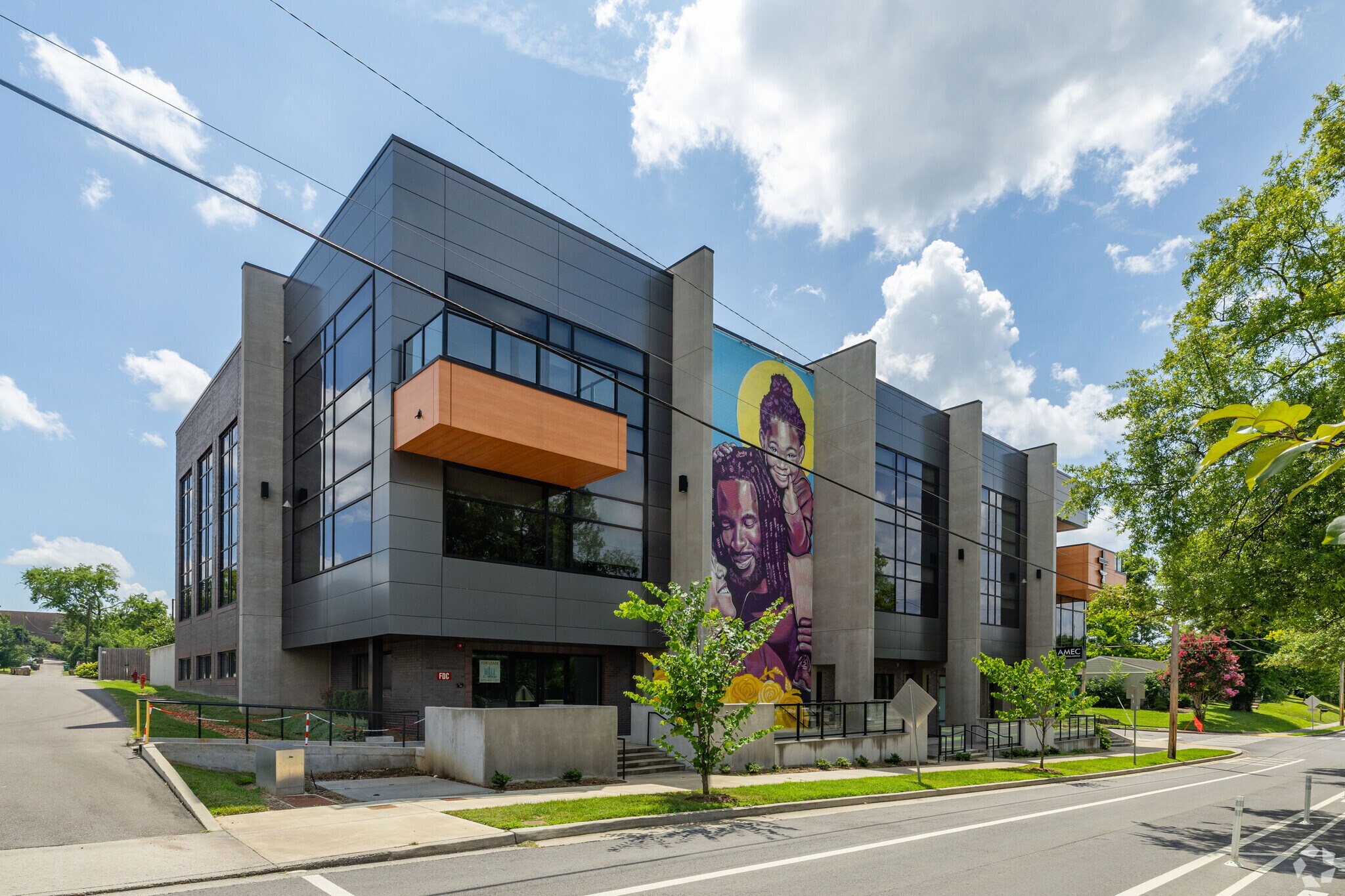 1205 King Hollands Ave, Nashville, TN à louer Photo principale- Image 1 de 3