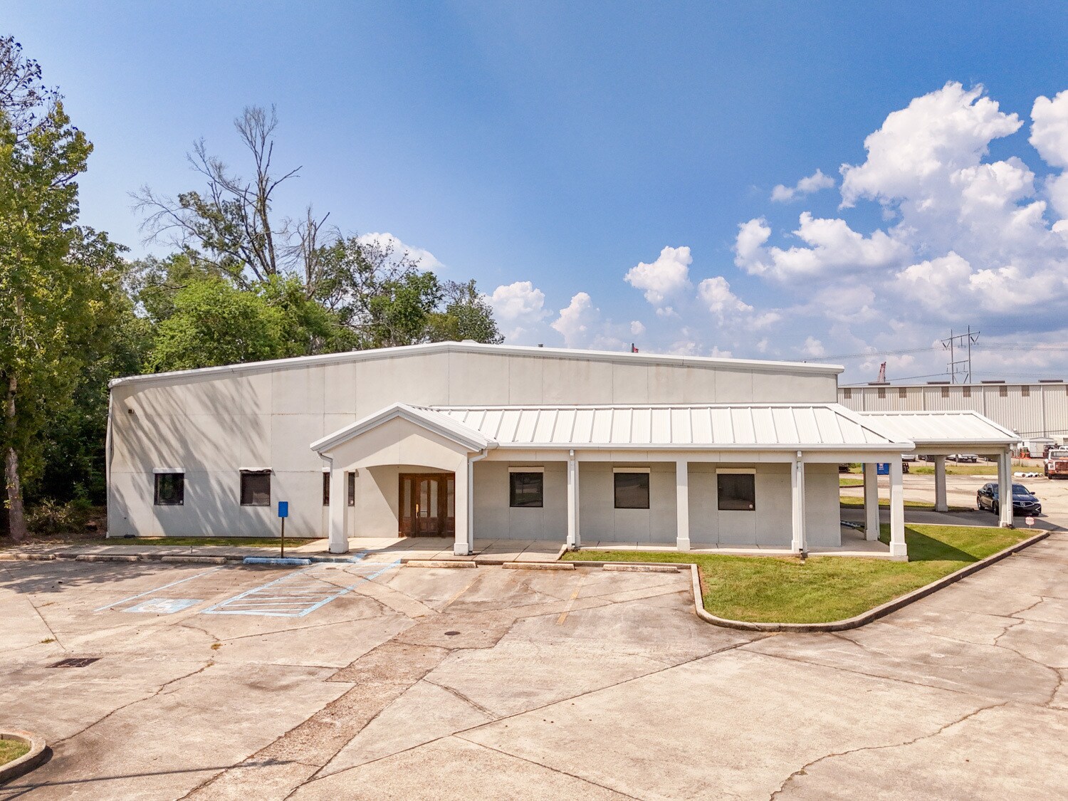13625 S Choctaw Dr, Baton Rouge, LA à vendre Photo du bâtiment- Image 1 de 5