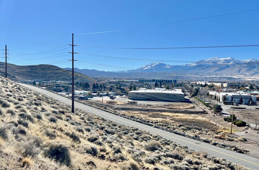 4300 Alexander Lake rd, Reno, NV à vendre - Photo du bâtiment - Image 3 de 4