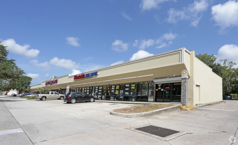 7445 103rd St, Jacksonville, FL for lease - Primary Photo - Image 2 of 14