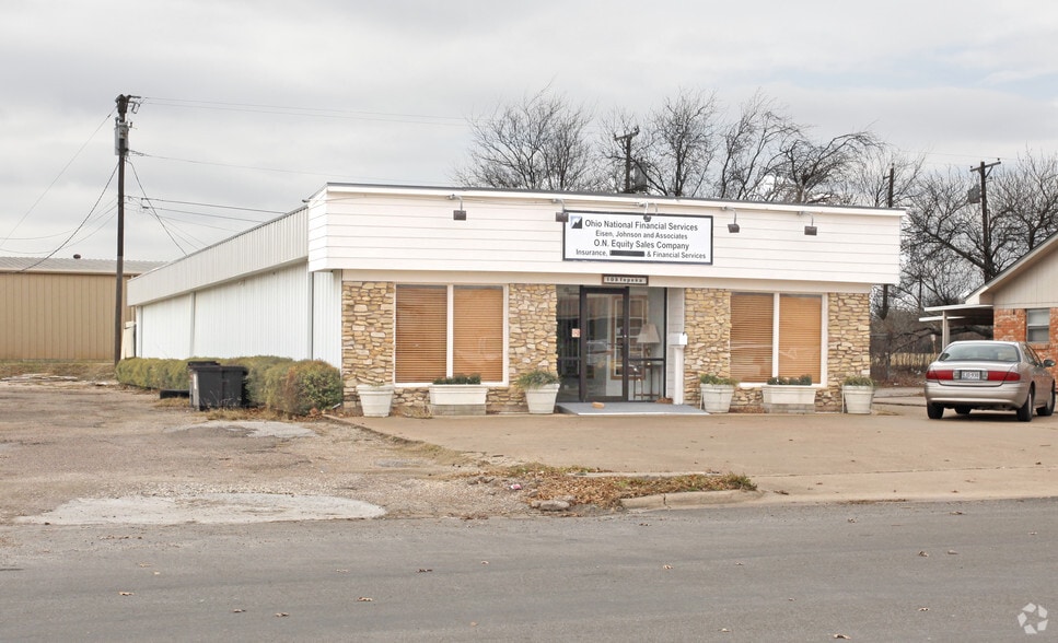 108 Topeka Dr, Woodway, TX à louer - Photo du bâtiment - Image 3 de 14
