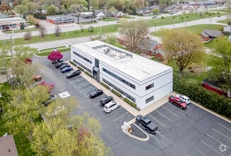 8344 Hall Rd, Utica, MI - Aérien Vue de la carte