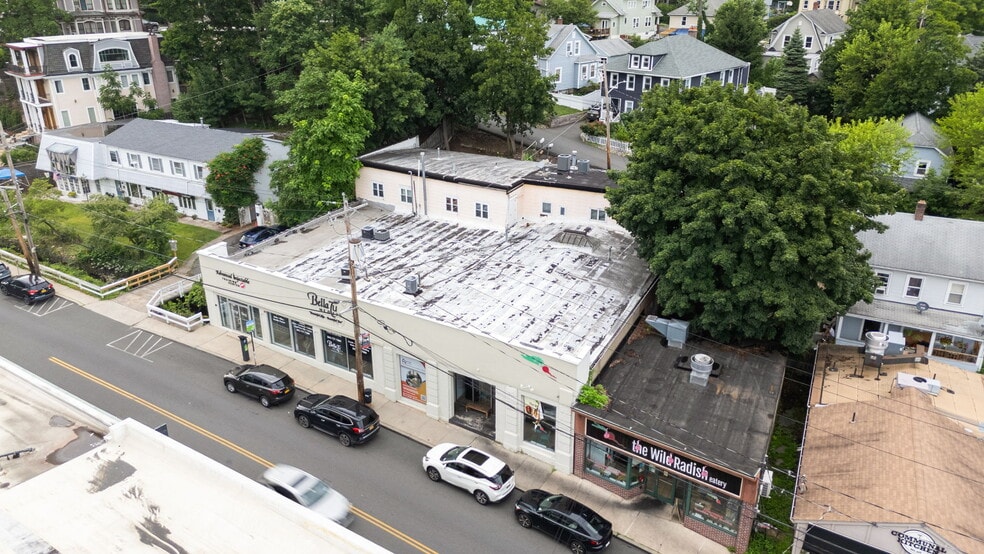 168-172 Main St, Nyack, NY for lease - Primary Photo - Image 1 of 13