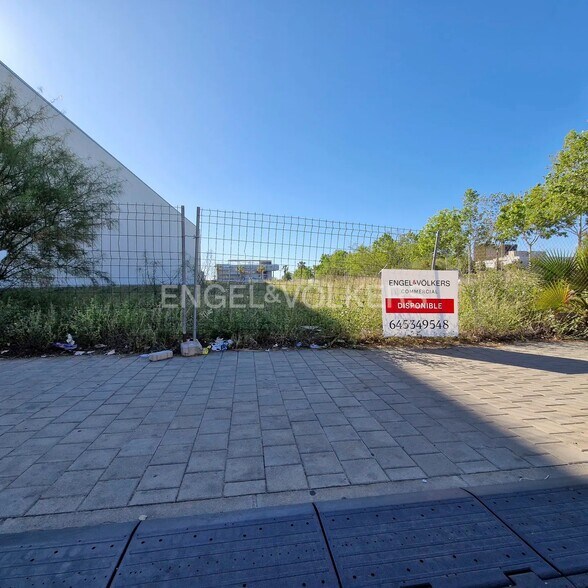 Terrain dans Viladecans, Barcelona à vendre - Photo du bâtiment - Image 3 de 3