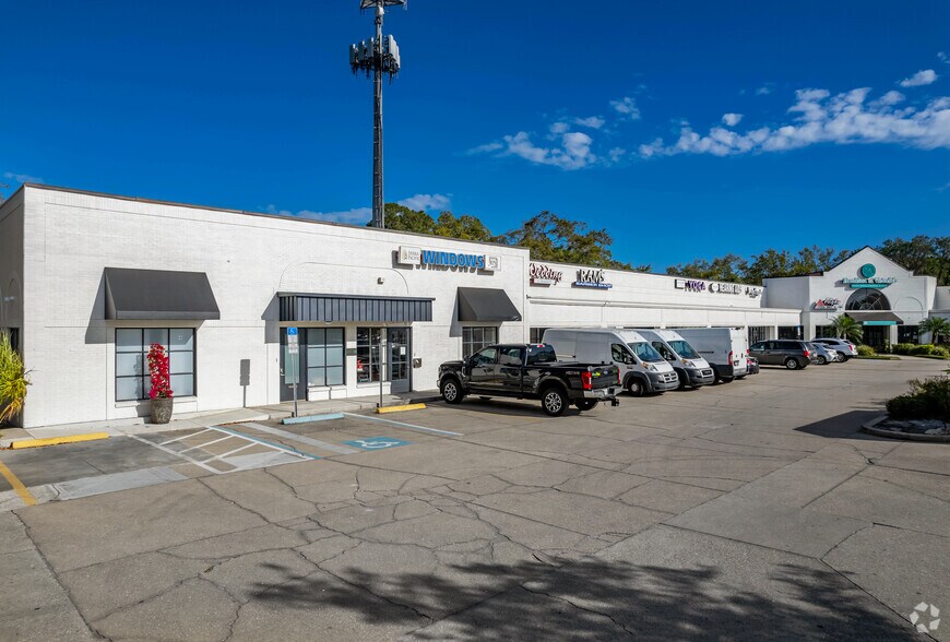 4141 S Tamiami Trl, Sarasota, FL à louer - Photo du bâtiment - Image 3 de 6
