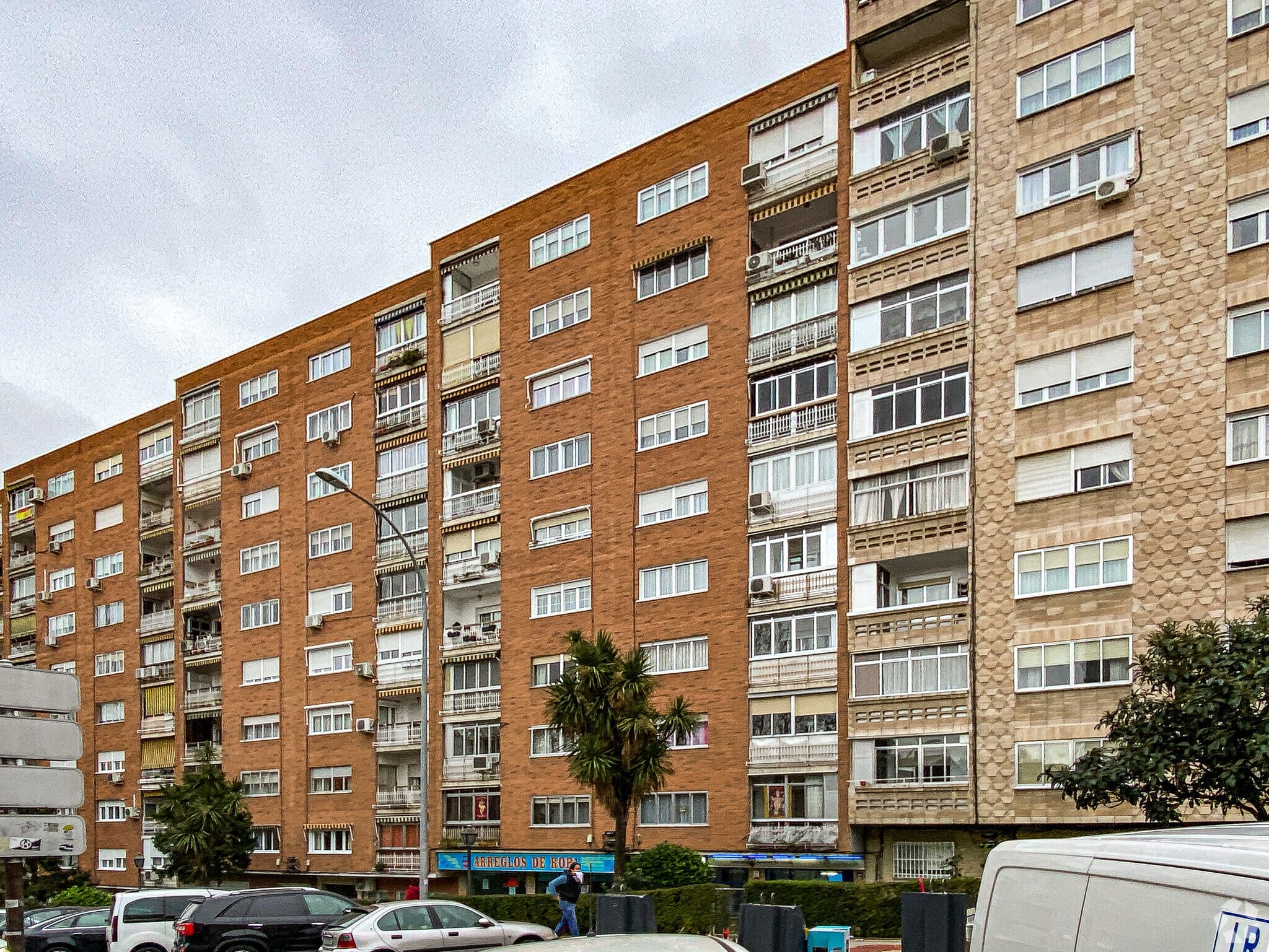 Multifamily in Alcorcón, Madrid for sale Building Photo- Image 1 of 2