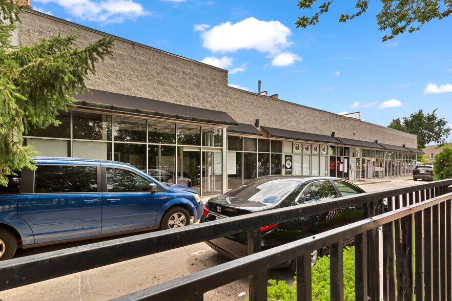700 E 47th St, Chicago, IL à vendre - Photo du bâtiment - Image 3 de 5