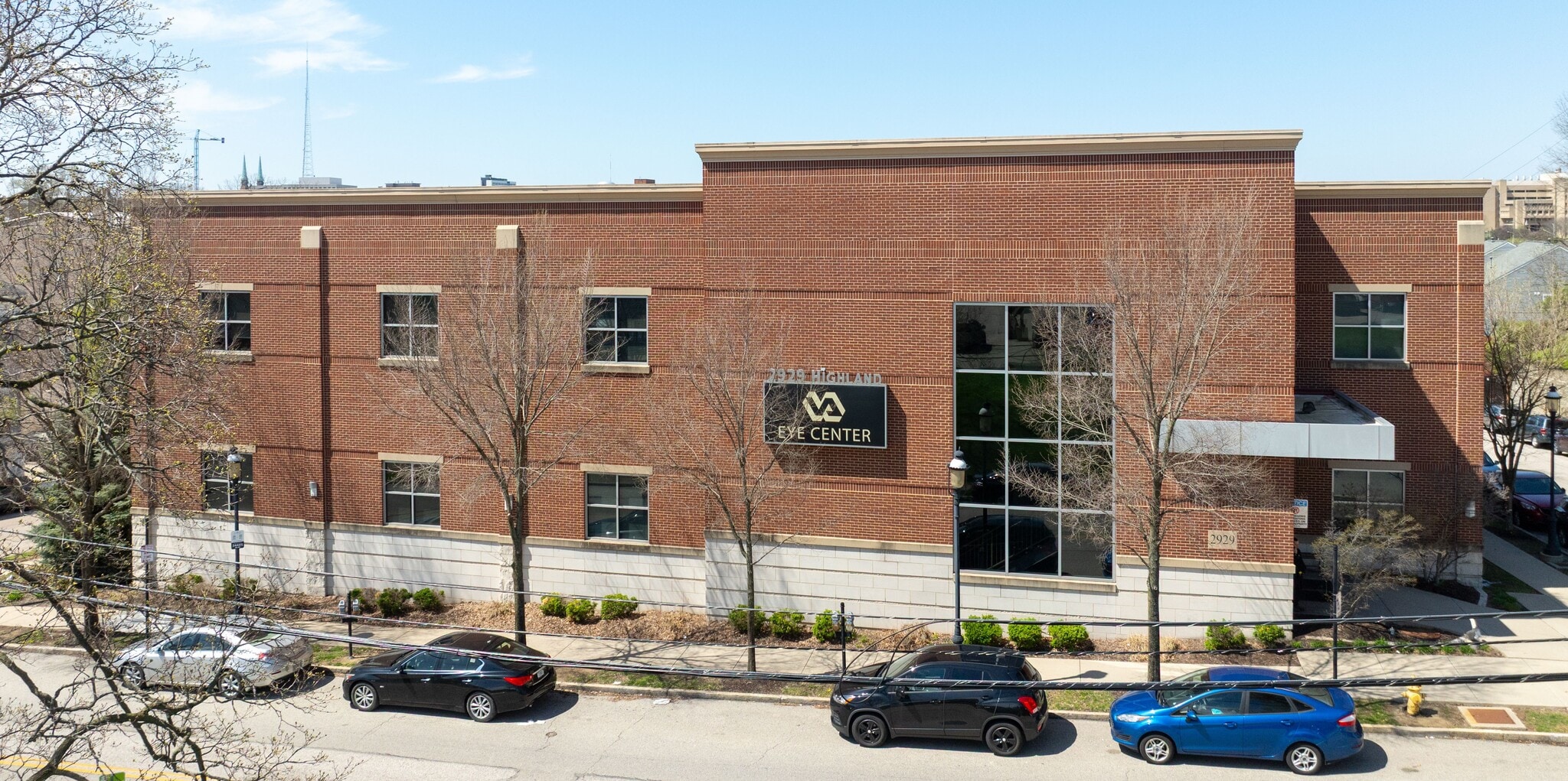2929 Highland Ave, Cincinnati, OH for lease Building Photo- Image 1 of 15