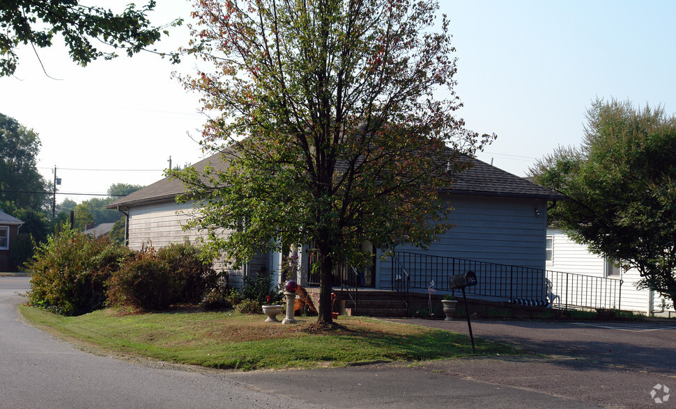 89 Chatham Heights Rd, Fredericksburg, VA à louer - Photo du bâtiment - Image 3 de 3