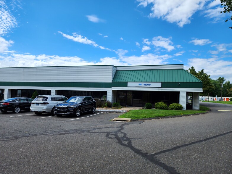 122 C Spring St, Southington, CT for lease - Building Photo - Image 1 of 1