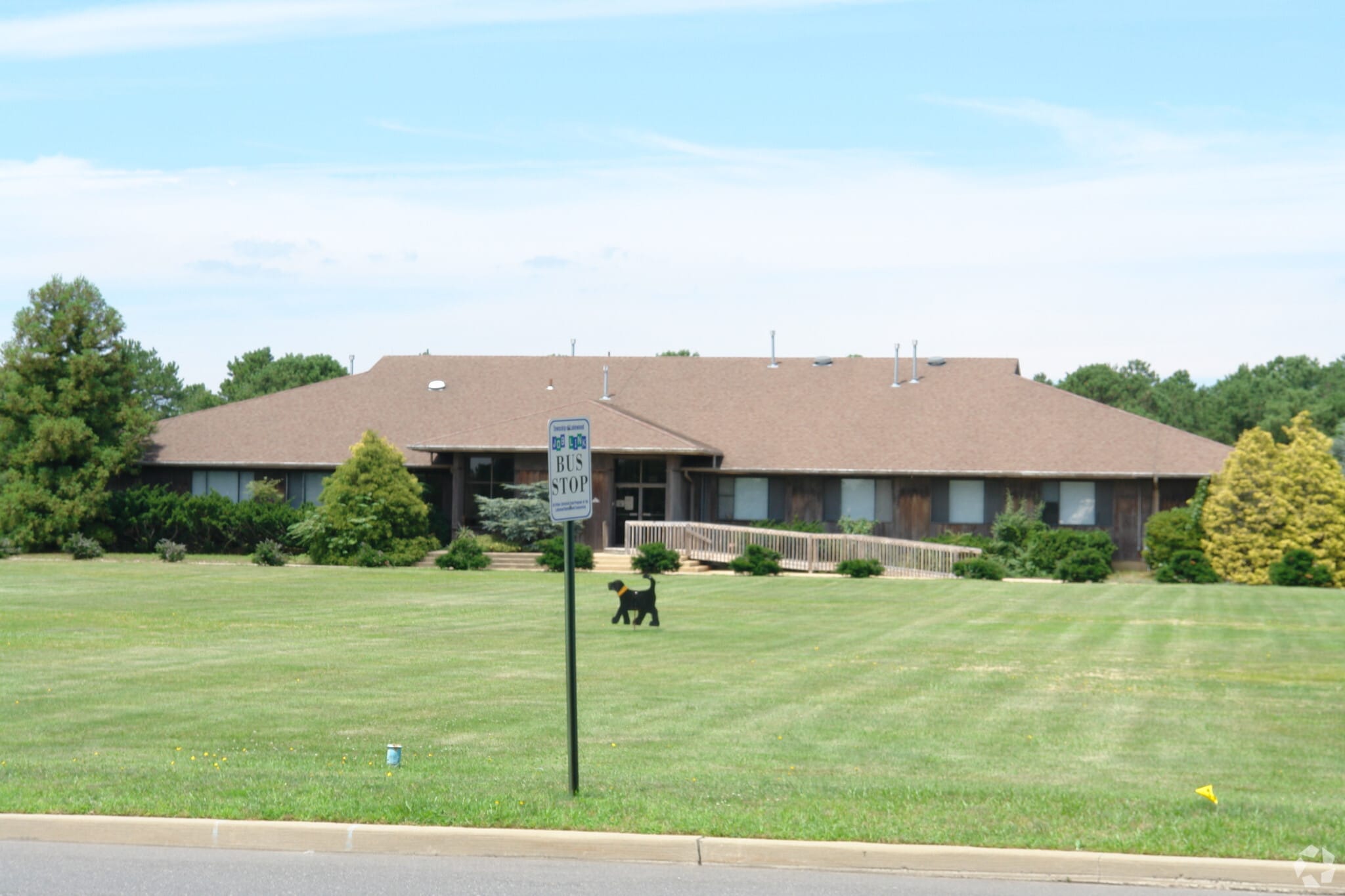 5 Airport Rd, Lakewood, NJ for lease Primary Photo- Image 1 of 3