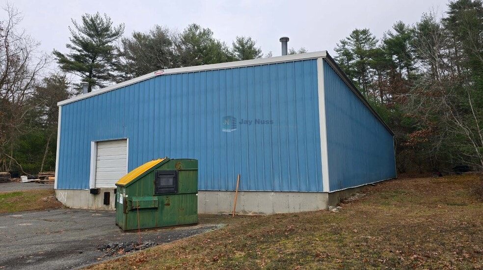 243R Oak St, Pembroke, MA for lease - Building Photo - Image 3 of 4