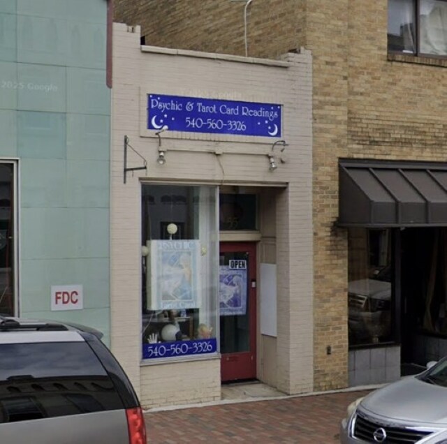 55 E Market St, Harrisonburg, VA for sale Primary Photo- Image 1 of 6