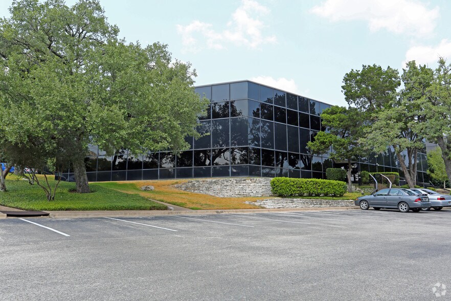 1001 S Capital Of Texas Hwy, West Lake Hills, TX à louer - Photo du bâtiment - Image 2 de 4