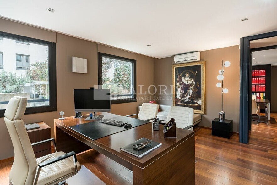 4 Rue Amédée Bonnet, Lyon à vendre - Photo du bâtiment - Image 3 de 11