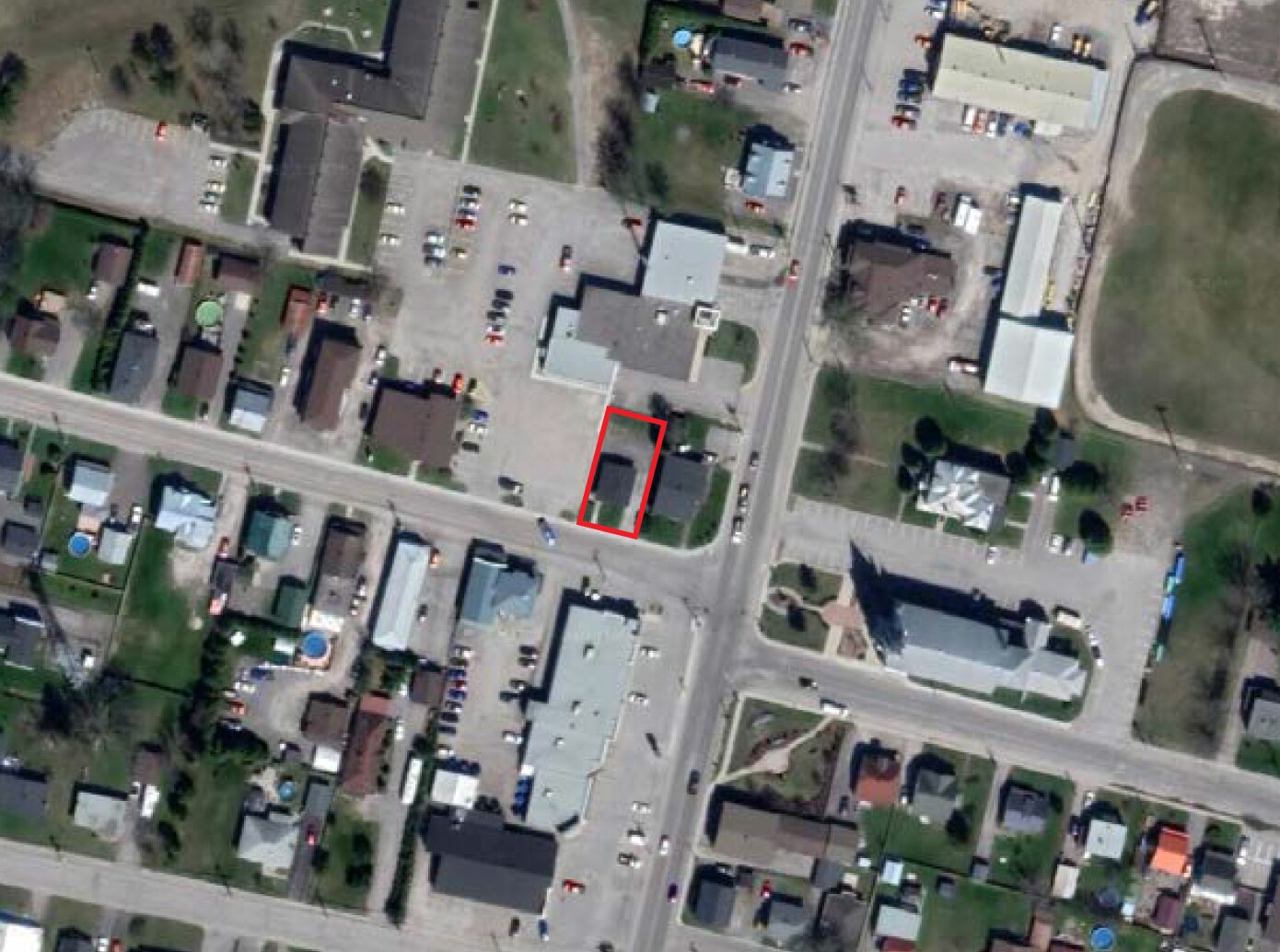 670 Rue De L'hôtel-De-Ville, St-Honoré, QC à vendre Photo principale- Image 1 de 1