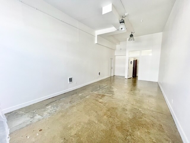 991 Oak St, San Francisco, CA à louer - Photo intérieure - Image 2 de 6