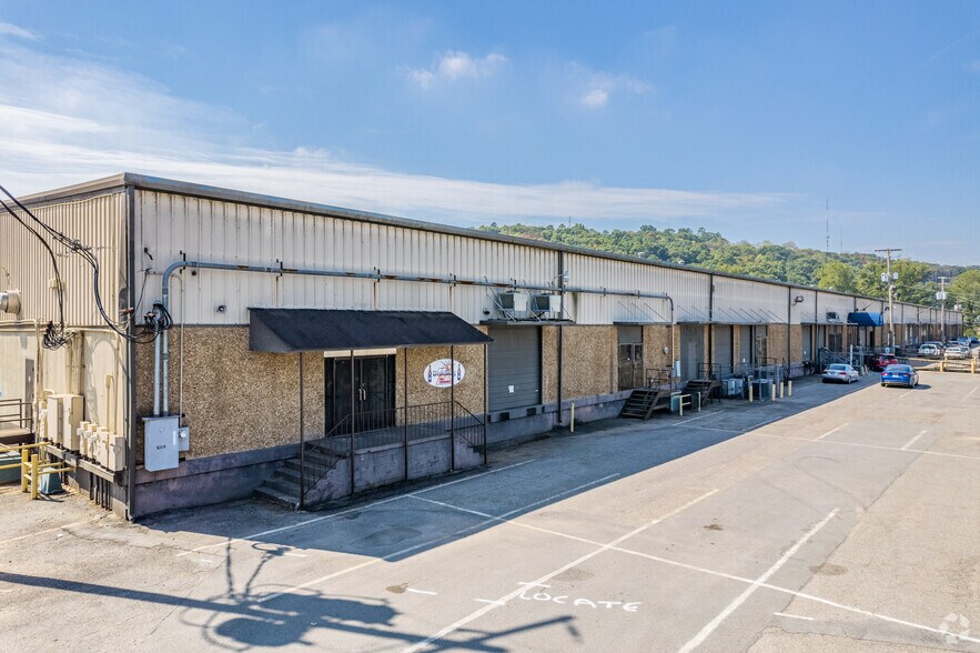 1021 Jessie Rd, Little Rock, AR à louer - Photo du bâtiment - Image 2 de 7